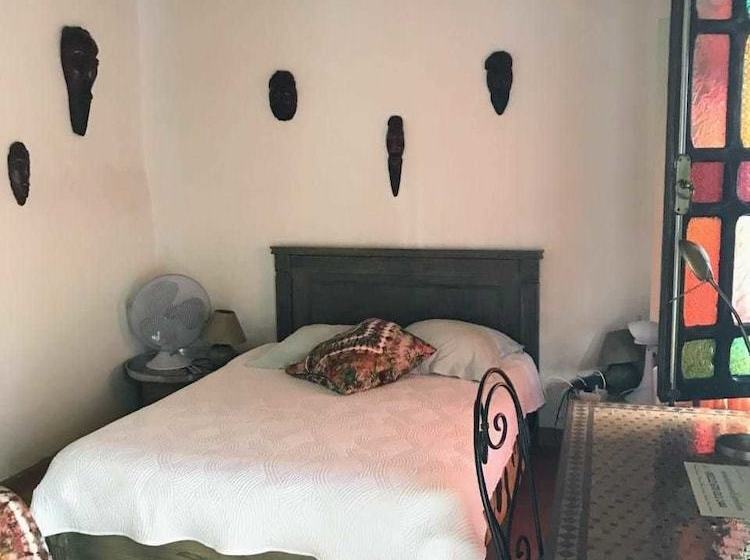 簡易ホテル Riad Aïcha