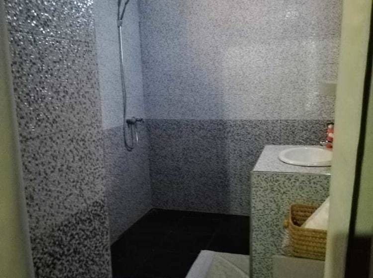 簡易ホテル Riad Aïcha