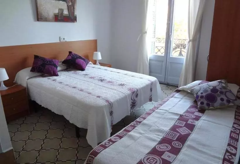 Hostal Sant Carlo