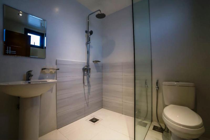 Hotel Den Pasar Boracay Luxury Apartments