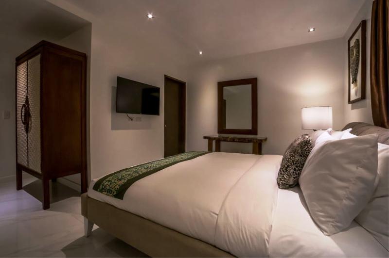 Hotel Den Pasar Boracay Luxury Apartments