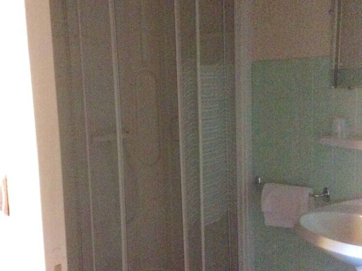 בית מלון כפרי Du Commerce