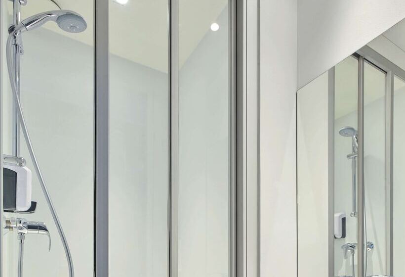 Отель F1 Calais Coquelles