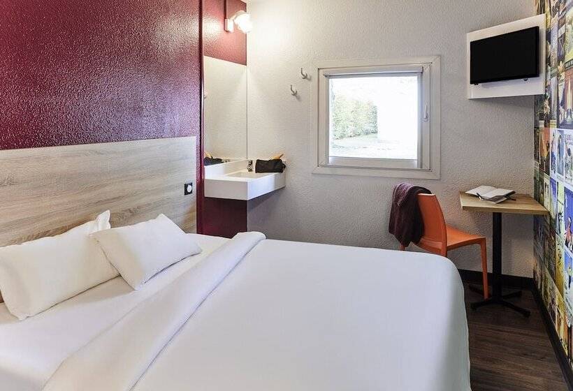 Отель F1 Calais Coquelles