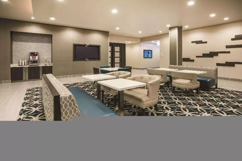 Hotelli La Quinta By Wyndham Dallas Richardson