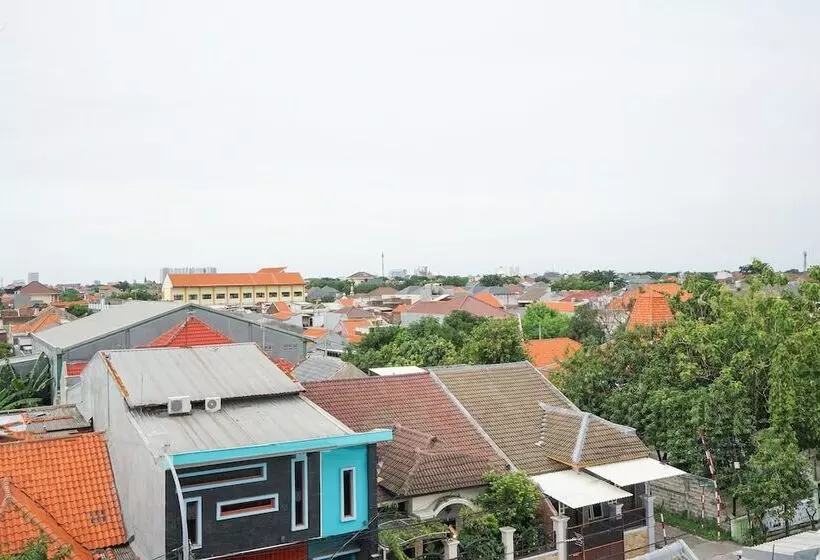 ホテル Semampir Residence By Occupied