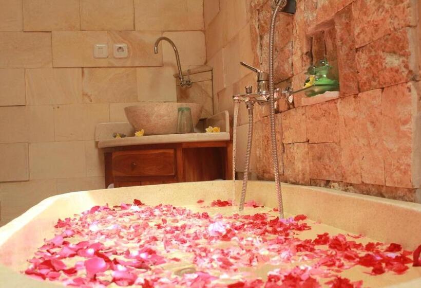 Junjungan Serenity Villas & Spa