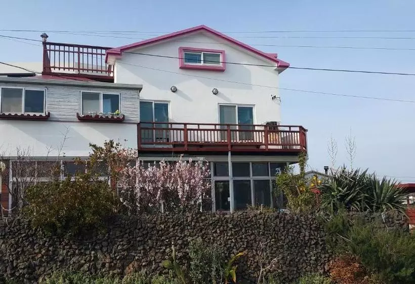 Majatalo Bangdigareum B&b