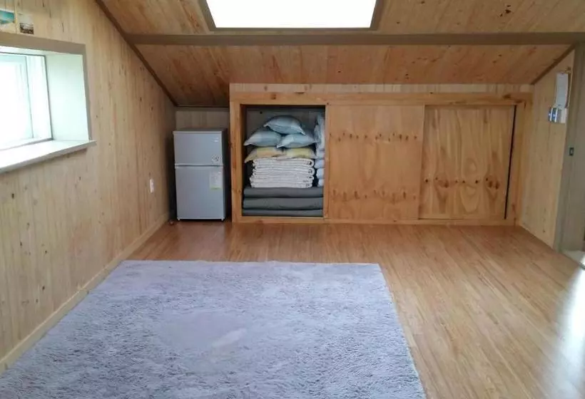 Majatalo Bangdigareum B&b