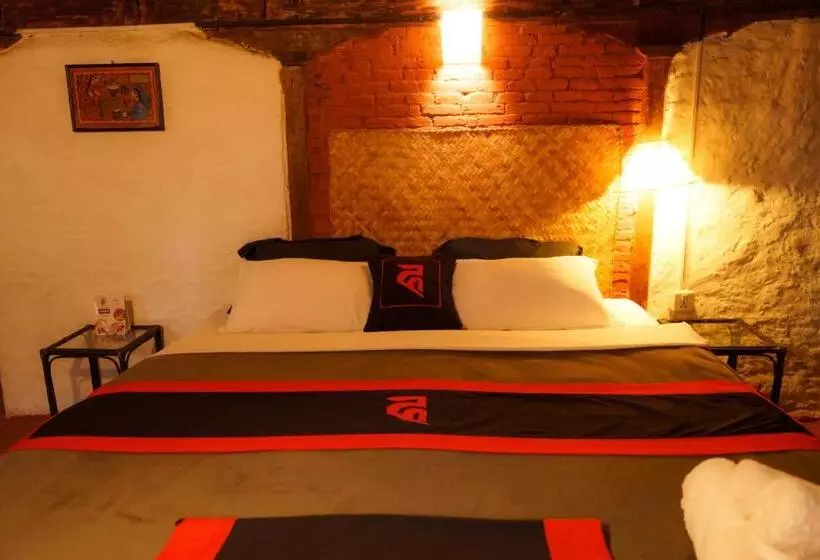 پانسیون Hira Guest House