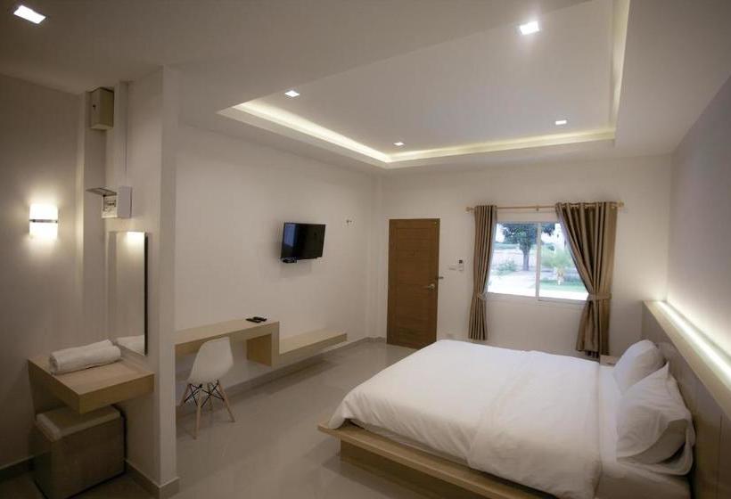 استراحتگاه West View Villa