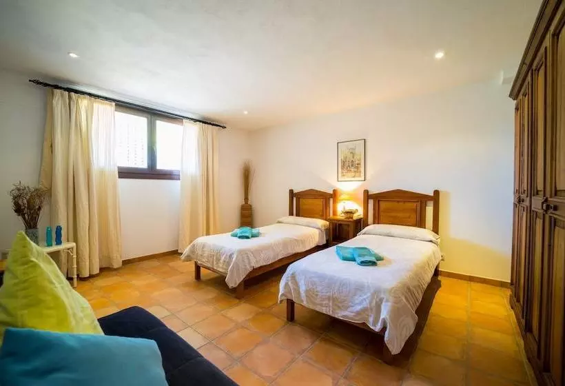 Villa Bassa Seca