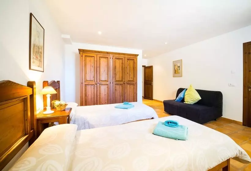 Villa Bassa Seca