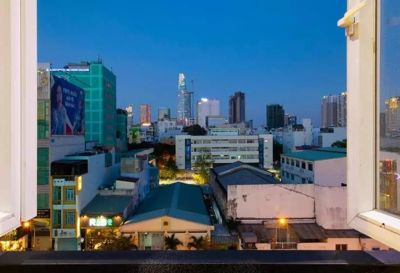 هتل Aha Bliss Boutique Saigon