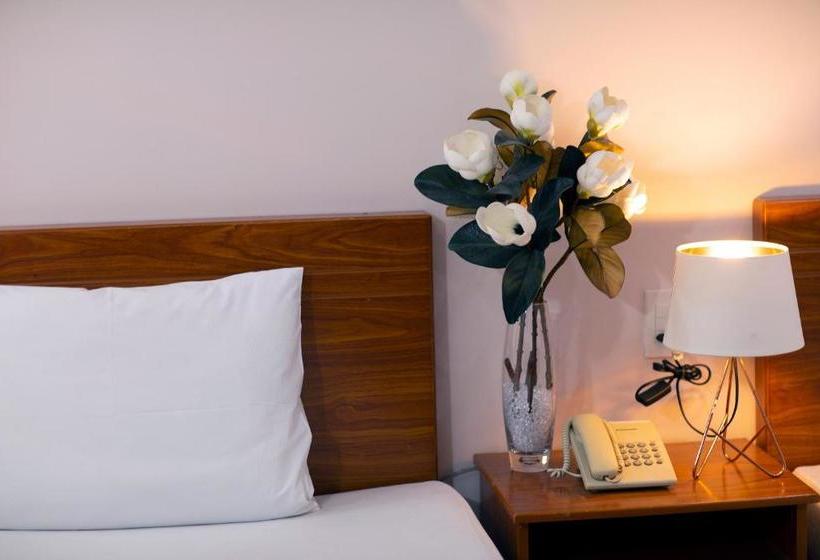 هتل Aha Bliss Boutique Saigon