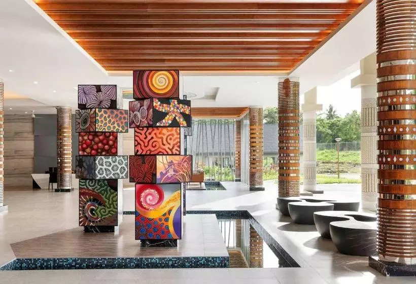 Hotelli Nadi Bay Resort And Spa Fiji
