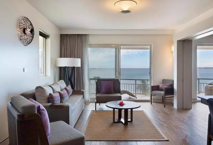 Hotelli Nadi Bay Resort And Spa Fiji