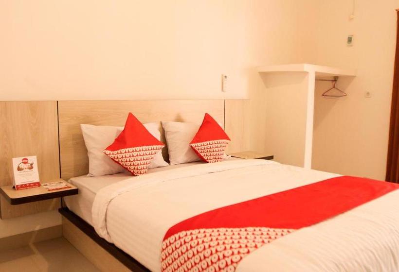 Hotel Oyo 174 Desilva Bandara