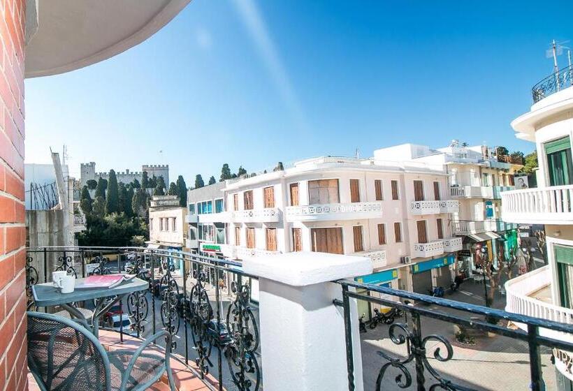 Danezis City Stars Boutique Apart