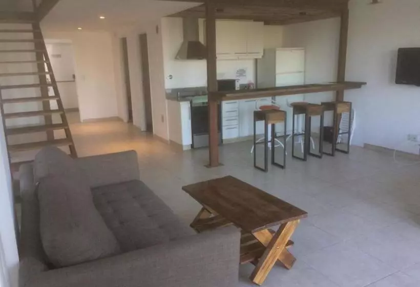 Hotelli Departamento Alassio