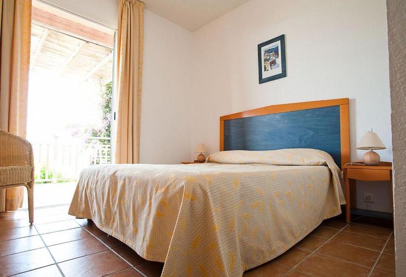 هتل Residence Les Hameaux De Santa Giulia