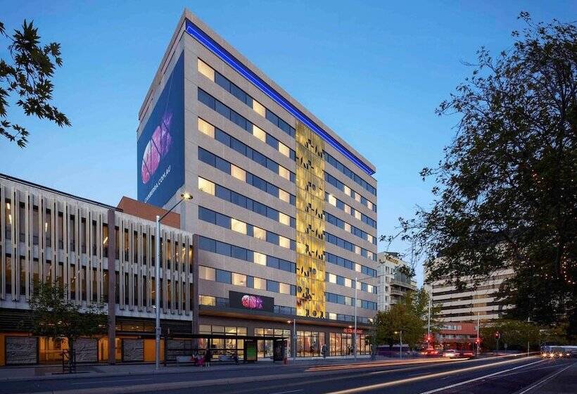 فندق The Sebel Canberra Civic