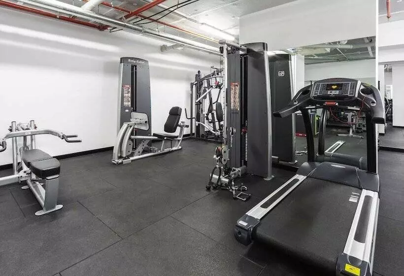 ホテル The Sebel Canberra Civic