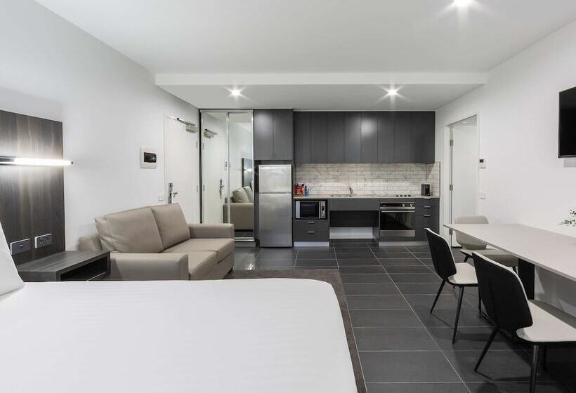 فندق The Sebel Canberra Civic