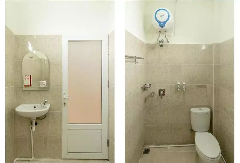 Hotelli Oyo 269 Grand Shaqilla Syariah