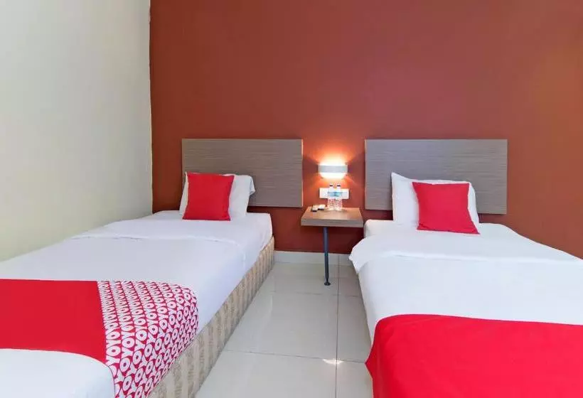 Hotelli Oyo 269 Grand Shaqilla Syariah