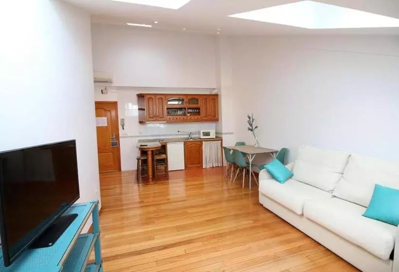 Apartamentos Alda Porta do Sol