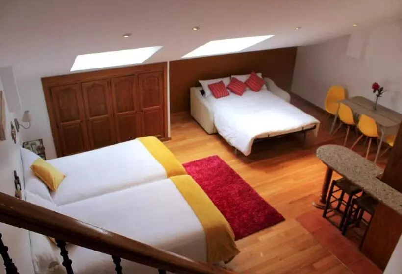 Apartamentos Alda Porta do Sol