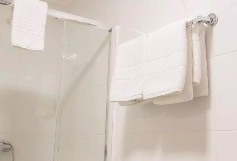 Five Design Rooftop By Storytellers