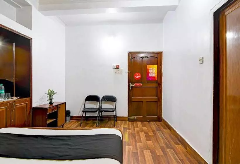 هتل Brill Rooms Near City Centre Metro Station