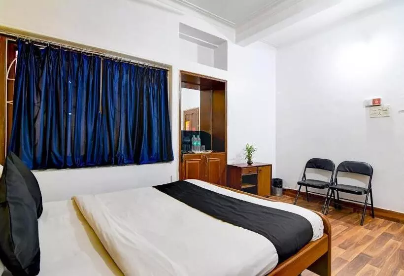 هتل Brill Rooms Near City Centre Metro Station