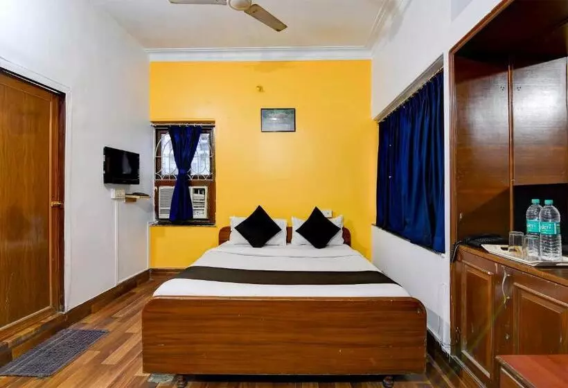 هتل Brill Rooms Near City Centre Metro Station