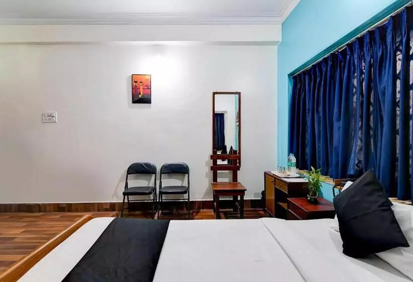 هتل Brill Rooms Near City Centre Metro Station