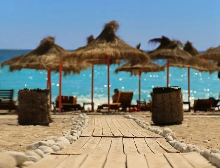 Drymades Bungalows Adults Only