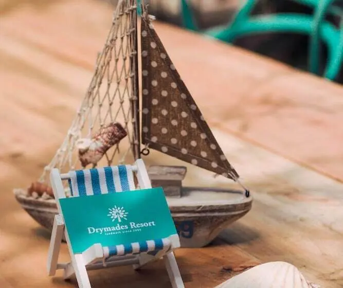Drymades Bungalows Adults Only