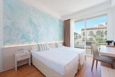 Ferrer Concord Hotel & Spa