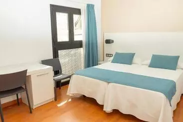 בית מלון כפרי Alameda