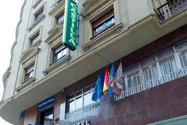 فندق Castilla