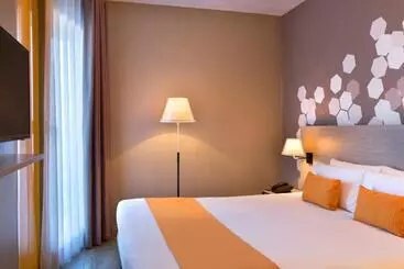 Апарт-отель Citadines Ramblas Barcelona