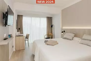 Отель Minura Cala Galdana & Apartamentos D Aljandar