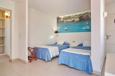 アパートホテル Invisa Casa Luis