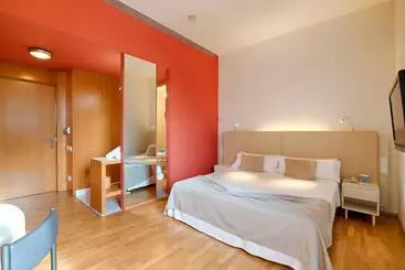 Отель Balneario Prats