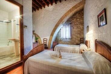 هتل روستایی Tugasa Convento San Francisco