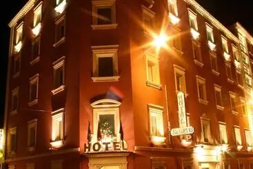 Отель Cervantes