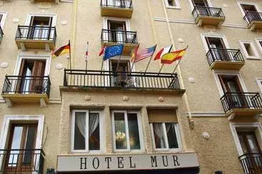 בית מלון כפרי Mur