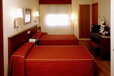 Отель Conquistador